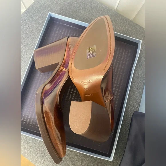 PRADA Marie-Jane brown leather pumps - Picture 14 of 16